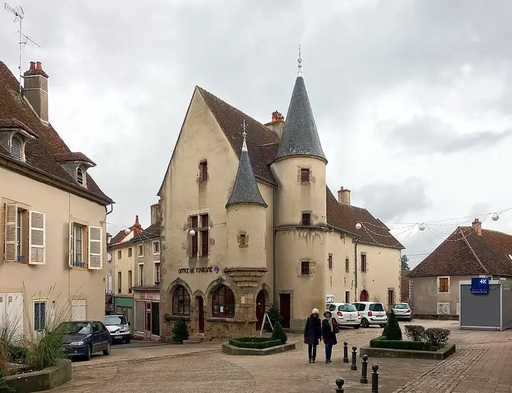 Arnay-le-Duc - week-end romantique