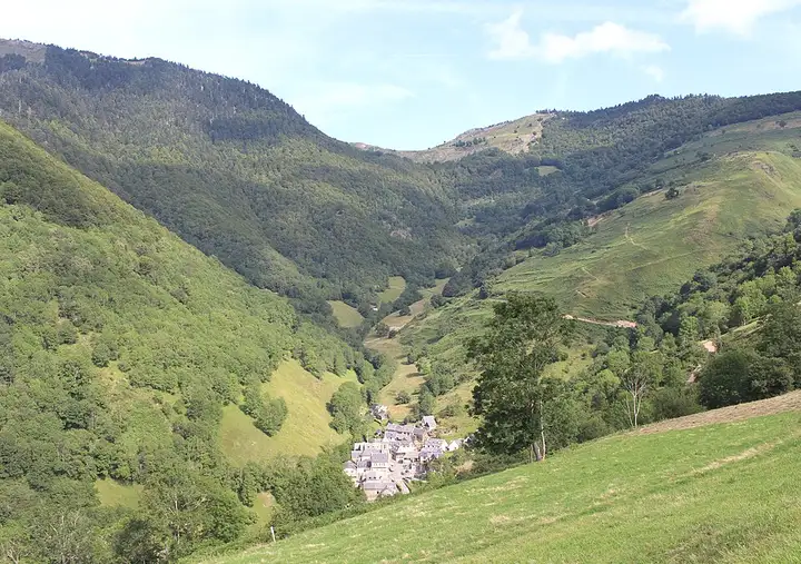 Aspin-Aure - week-end romantique