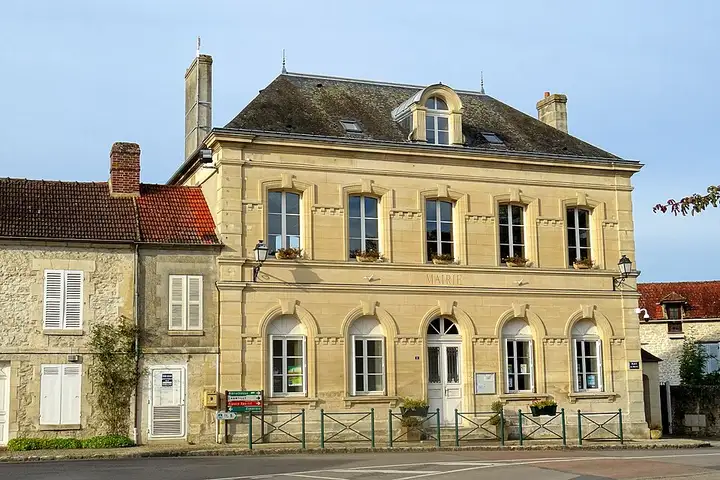 Avilly-Saint-Léonard - week-end romantique