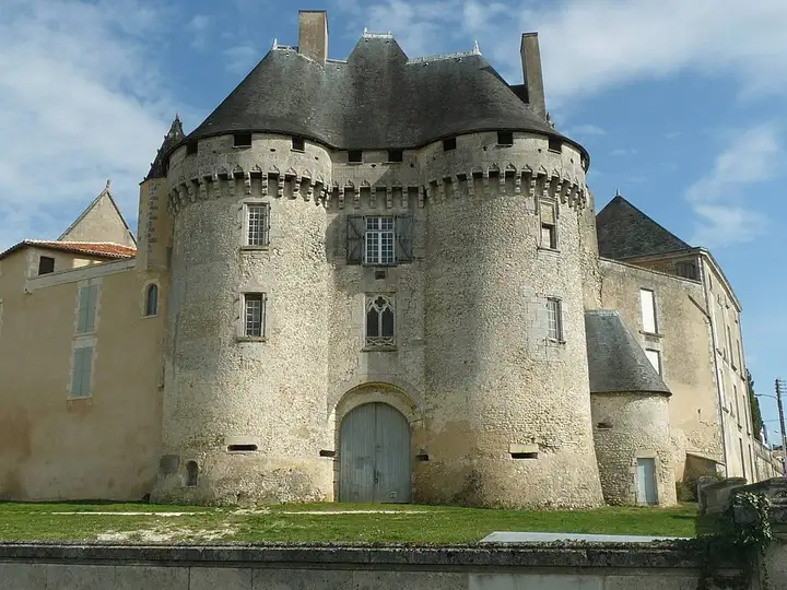 Barbezieux-Saint-Hilaire - week-end romantique