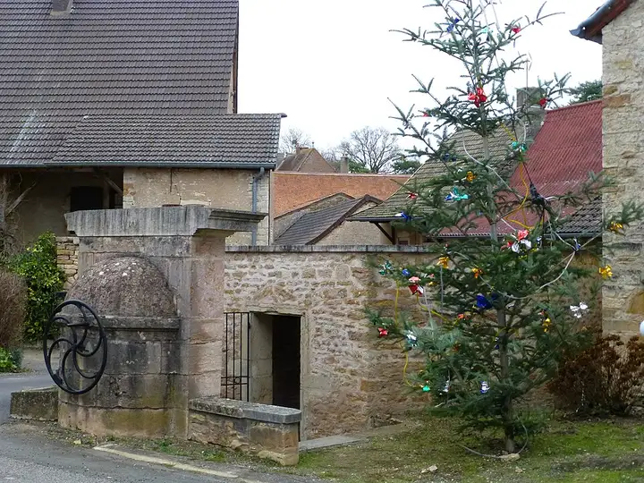 Bissy-sous-Uxelles - week-end romantique