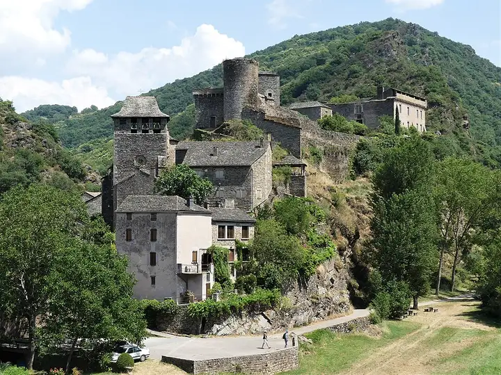 Brousse-le-Château - week-end romantique