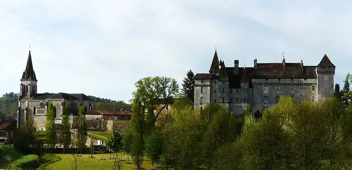Château-l'Évêque - week-end romantique