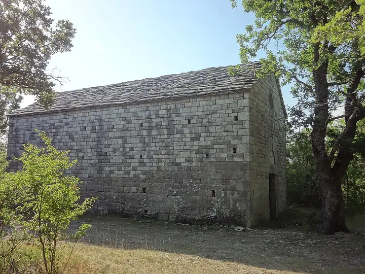 Châteauneuf-Val-Saint-Donat - week-end romantique