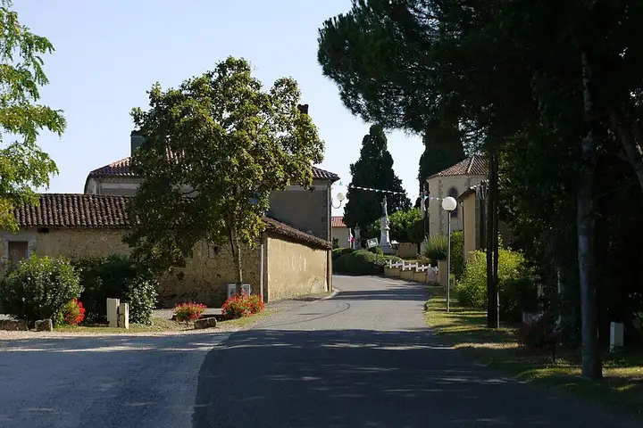 Clermont-Pouyguillès - week-end romantique