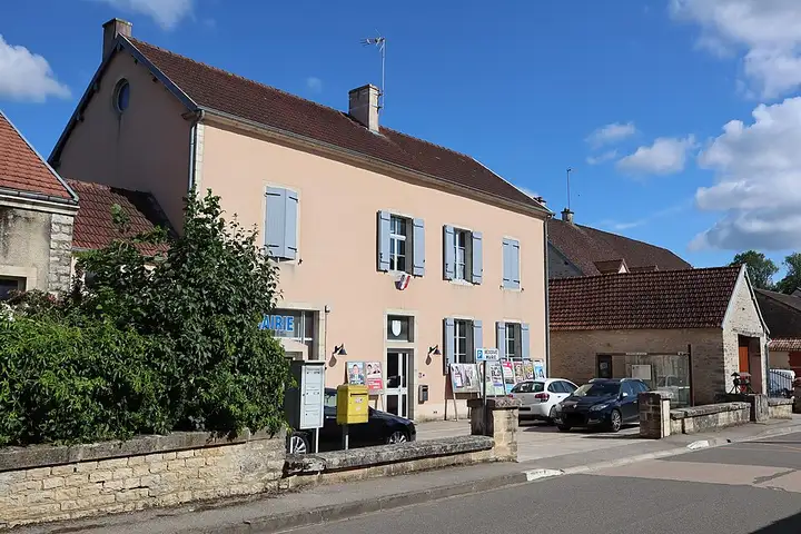 Dampierre-et-Flée - week-end romantique