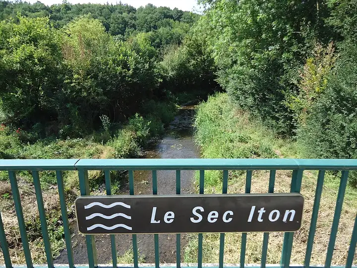 Gaudreville-la-Rivière - week-end romantique