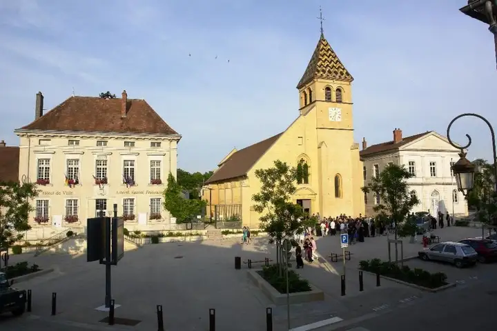 Is-sur-Tille - week-end romantique