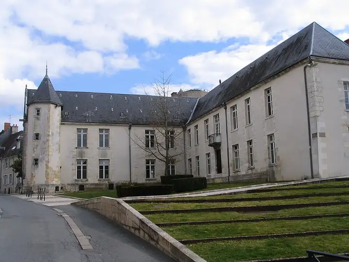 Issoudun - week-end romantique
