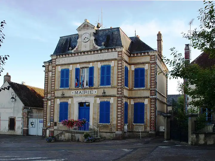 La Celle-Saint-Cyr - week-end romantique