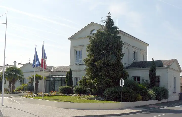 La Ville-aux-Dames - week-end romantique