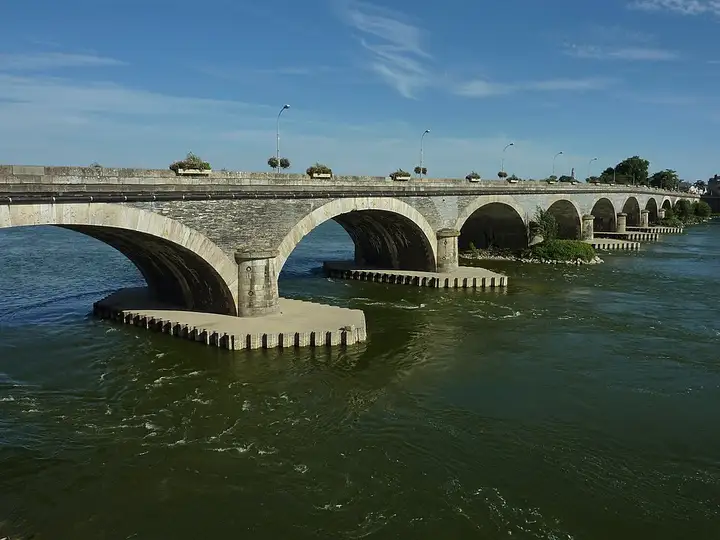 Les Ponts-de-Cé - séjour romantique