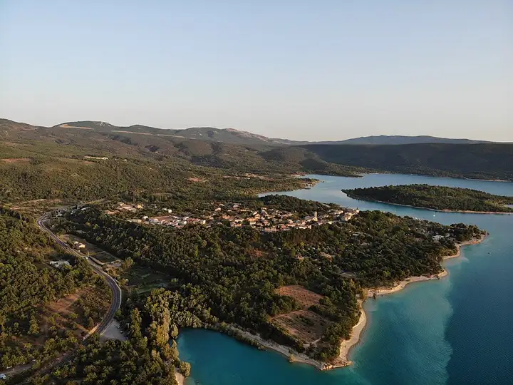Les Salles-sur-Verdon - week-end romantique