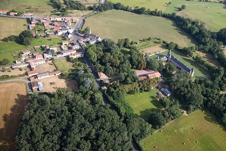 Maisontiers - week-end romantique