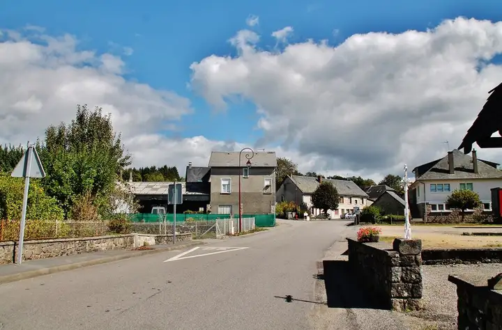 Montaignac-sur-Doustre - week-end romantique