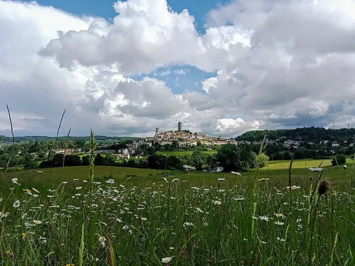 Montcuq-en-Quercy-Blanc - week-end romantique