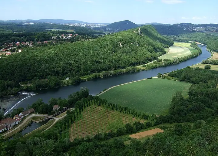 Montferrand-le-Château - week-end romantique