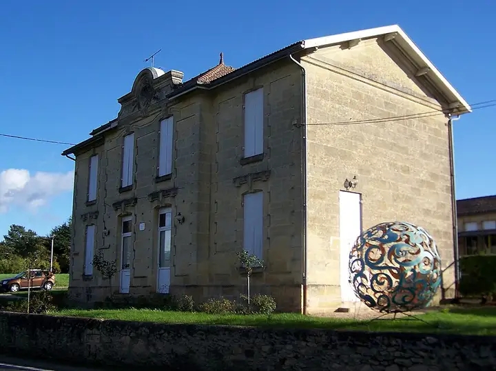 Naujan-et-Postiac - week-end romantique