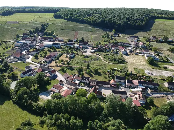 Nesle-le-Repons - week-end romantique