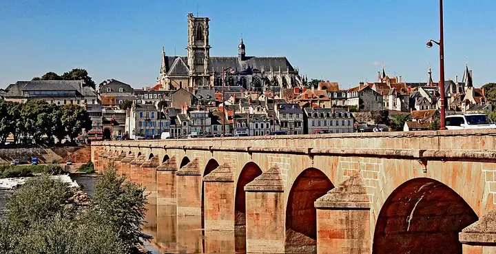 Nevers - week-end romantique