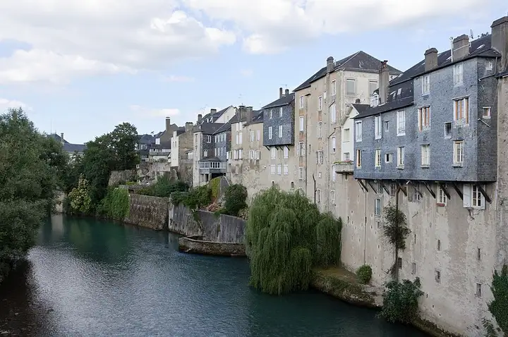 Oloron-Sainte-Marie - séjour romantique
