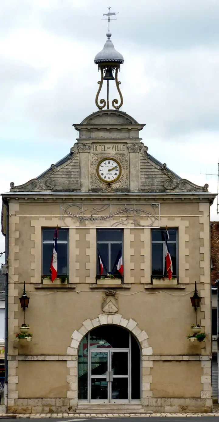 Oucques La Nouvelle - week-end romantique