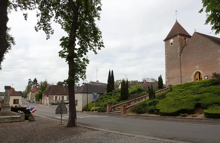 Paray-le-Frésil - week-end romantique