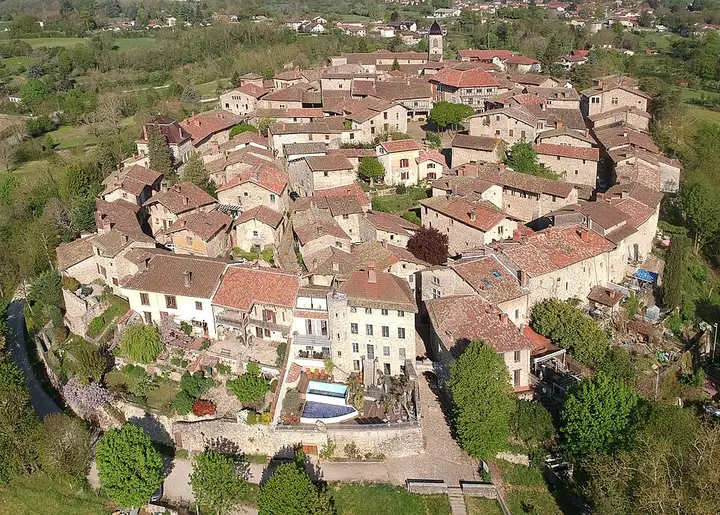 Pérouges - week-end romantique