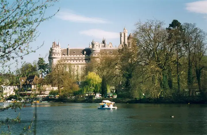 Pierrefonds - week-end romantique