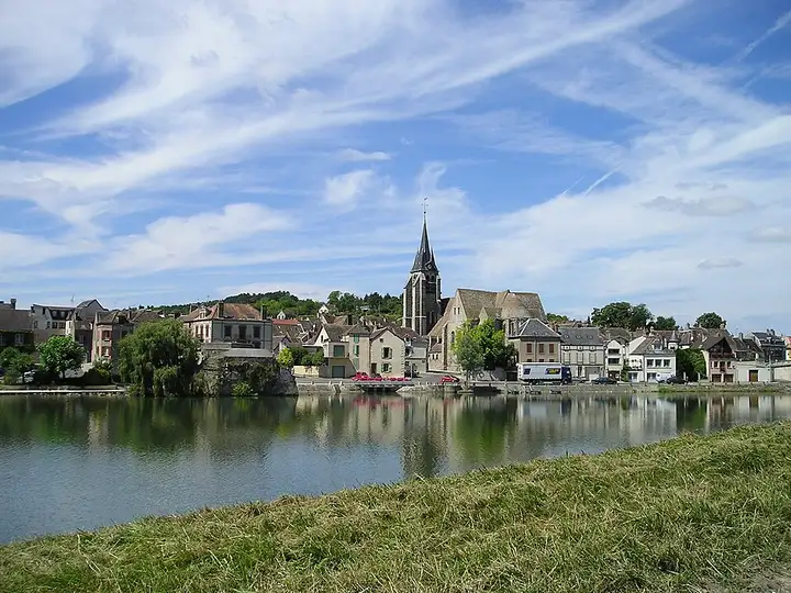Pont-sur-Yonne - week-end romantique