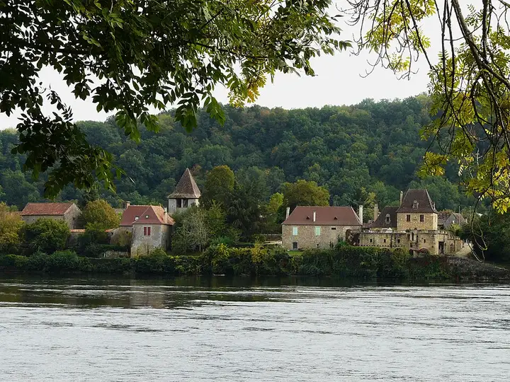 Pontours - week-end romantique
