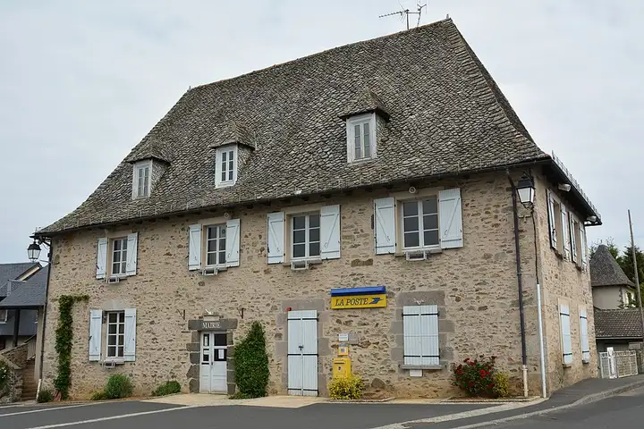 Roannes-Saint-Mary - week-end romantique