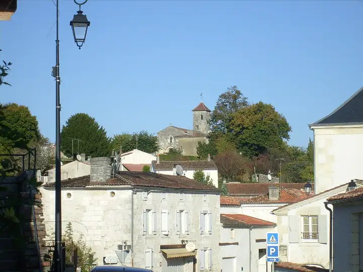 Saint-Bris-des-Bois - week-end romantique