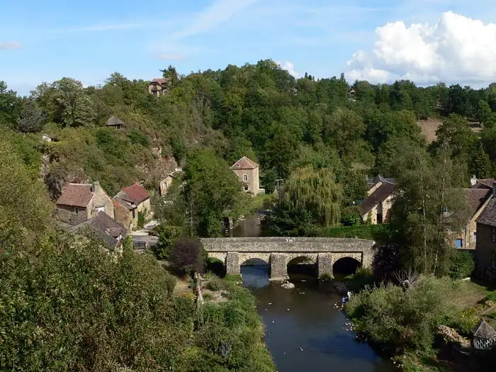 Saint-Céneri-le-Gérei - week-end romantique