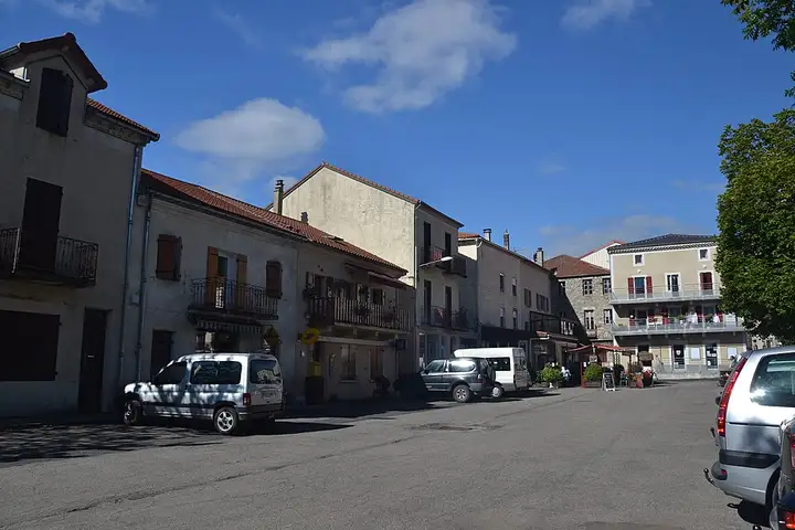 Saint-Cirgues-en-Montagne - week-end romantique