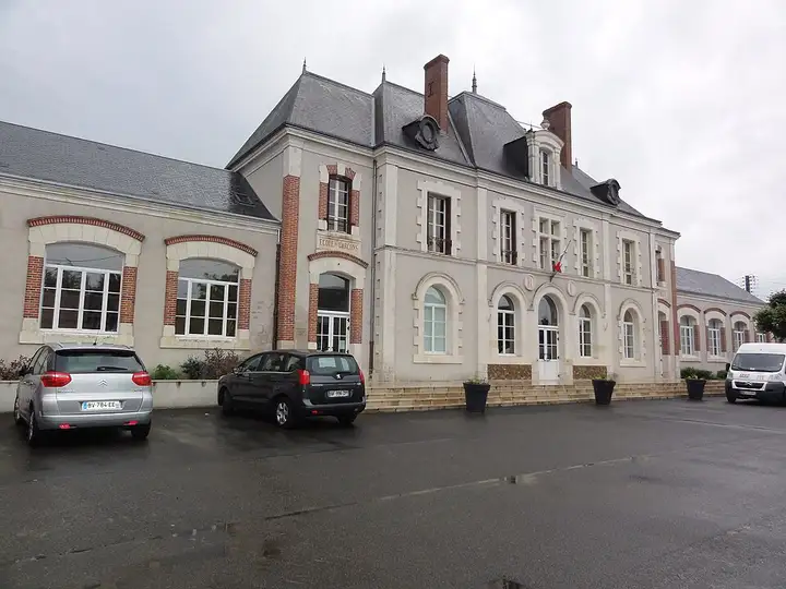 Saint-Claude-de-Diray - week-end romantique