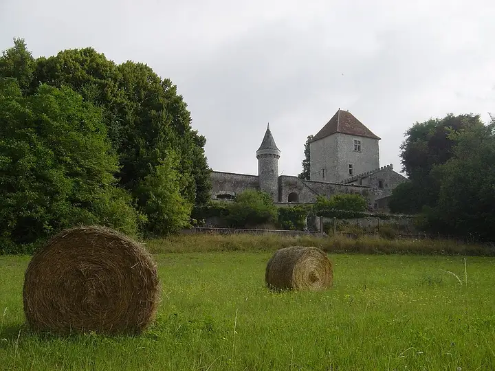 Saint-Cyran-du-Jambot - week-end romantique