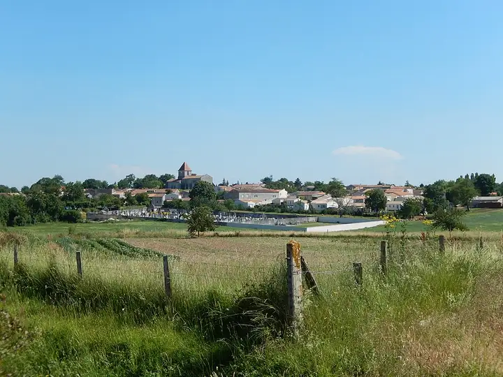 Saint-Georges-des-Coteaux - week-end romantique