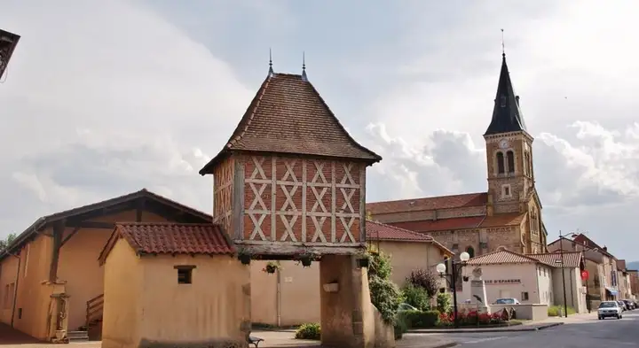 Saint-Germain-Lespinasse - week-end romantique