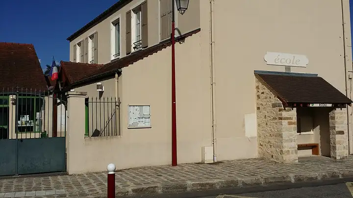 Saint-Germain-sur-École - week-end romantique