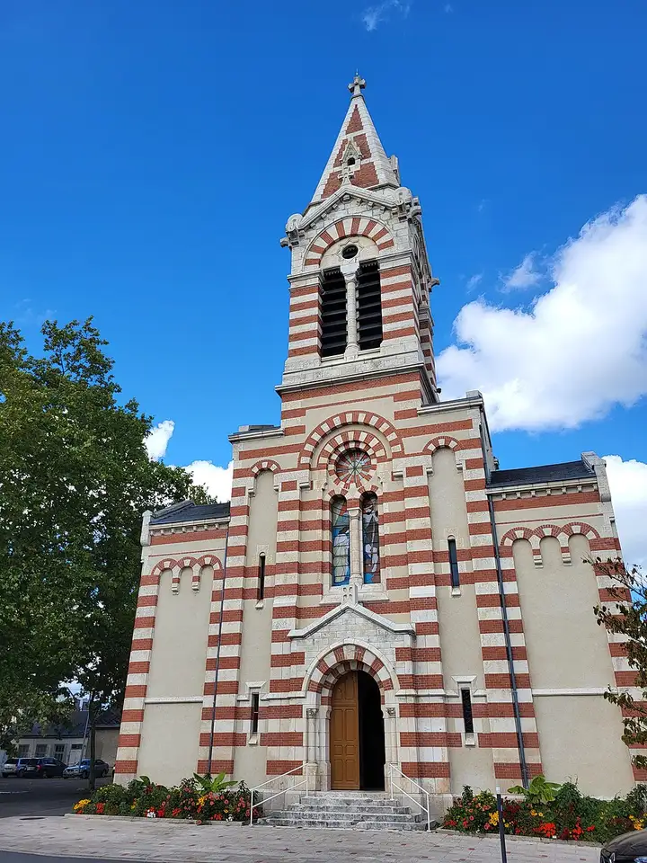 Saint-Jean-de-la-Ruelle - séjour romantique
