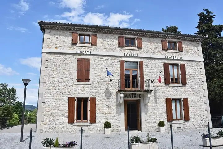 Saint-Jean-de-Maruéjols-et-Avéjan - week-end romantique
