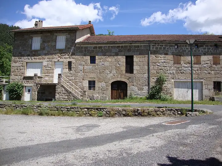 Saint-Julien-d'Intres - week-end romantique