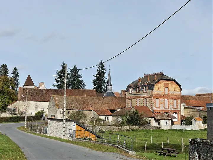 Saint-Julien-le-Châtel - week-end romantique