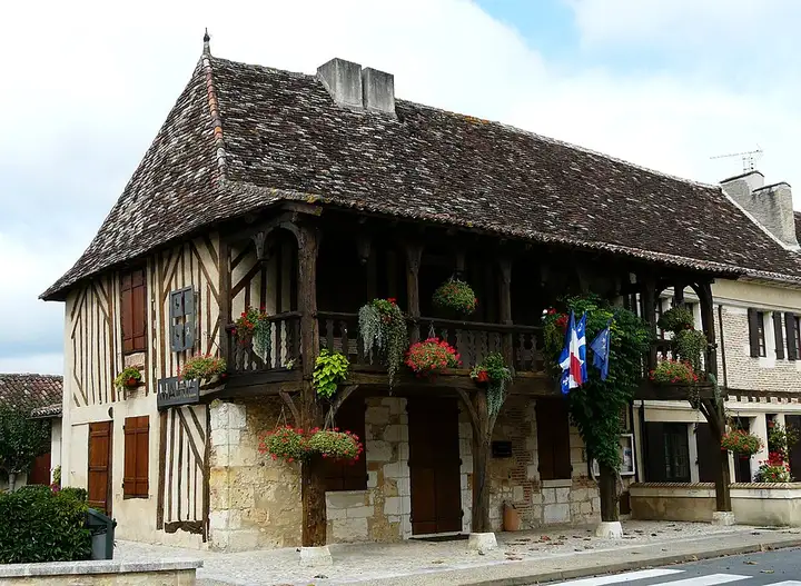 Saint-Laurent-des-Hommes - week-end romantique