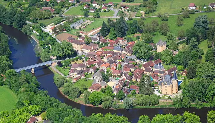Saint-Léon-sur-Vézère - week-end romantique