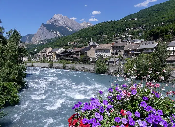 Saint-Michel-de-Maurienne - week-end romantique