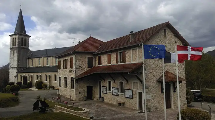 Saint-Paul-sur-Yenne - week-end romantique