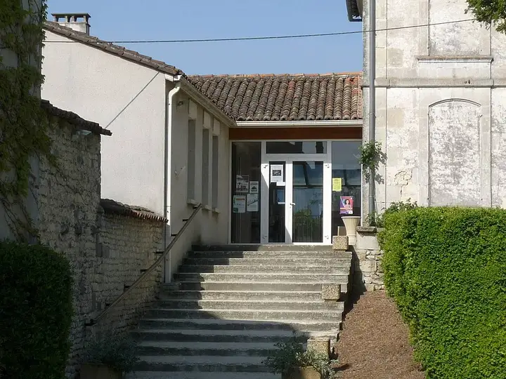 Salles-d'Angles - week-end romantique
