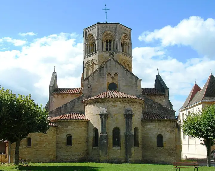 Semur-en-Brionnais - week-end romantique